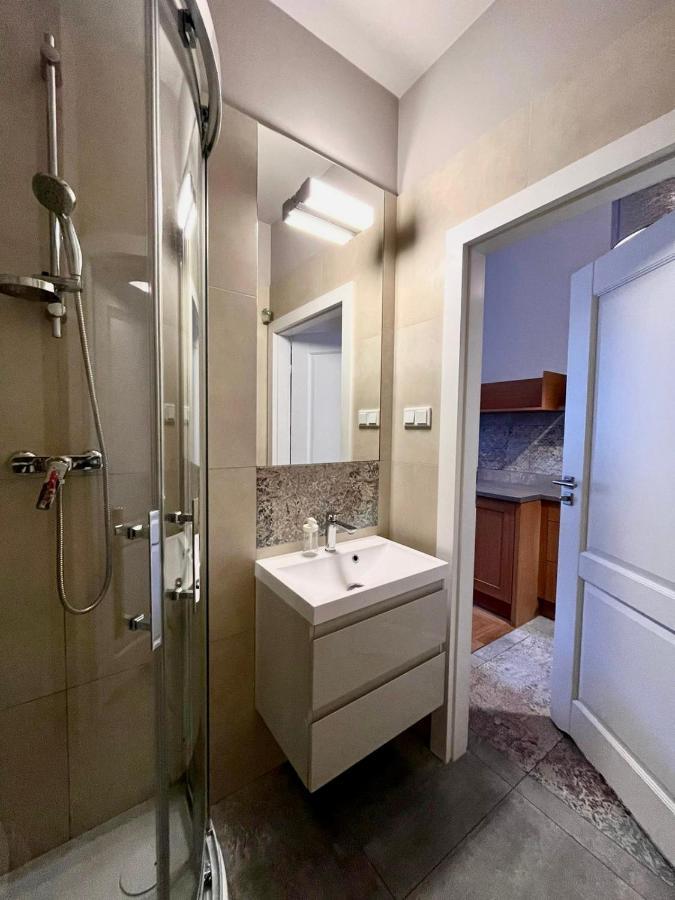 Studencka Apartment *